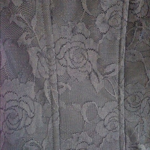 Cute little Corset Top - Picture 4 of 7